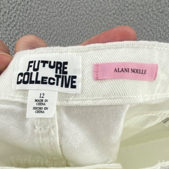 Future Collective Jeans Women 12 Alani Noelle Ivory Cut Out Straight MidRise NWT - Picture 6 of 12